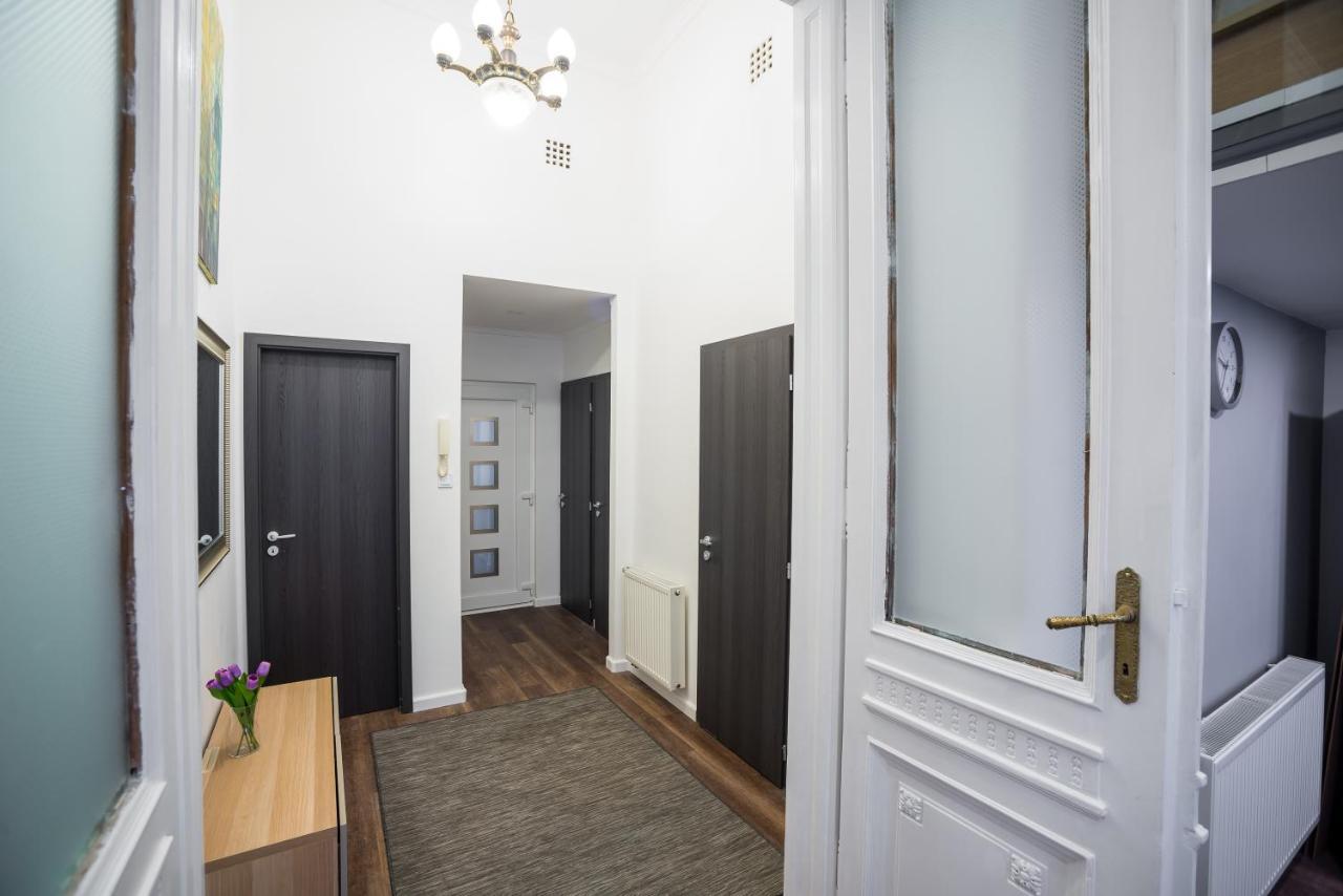 Budapest Kalvin Apartman 2020 Buitenkant foto